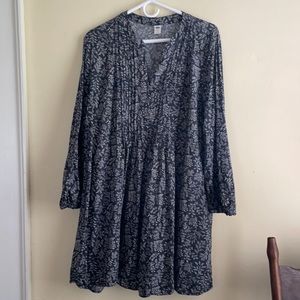 Old Navy dress, dark gray, white floral, size XL
